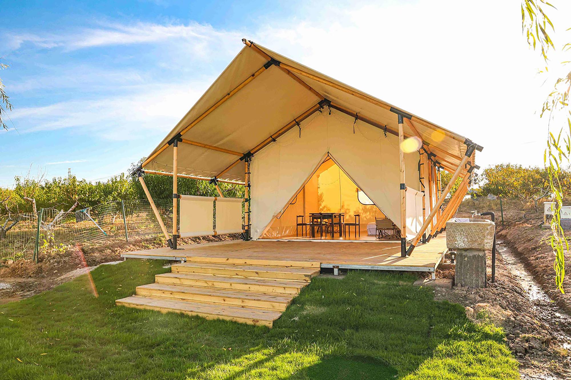 这个周末，去坪山金龟露营小镇参加民谣音乐主题团建活动