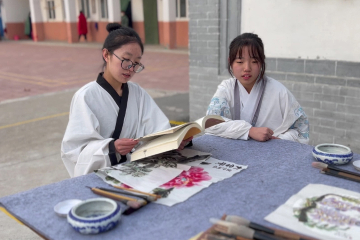 二月初二春耕节：为春耕园学校庆诞之始